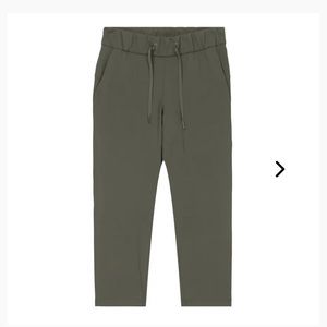 Lulu Lemon “On the Fly” Green Pants